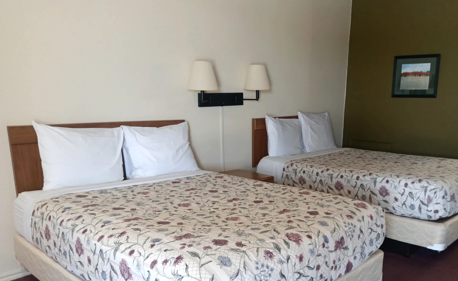 Two-queen guest room at Bob's Lake Country Motel
